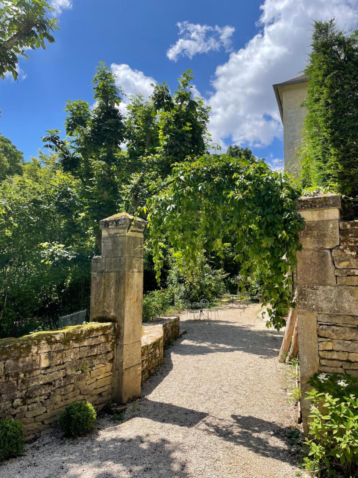 L'Etape Des Marcs D'Or Bed & Breakfast ดีจอง ภายนอก รูปภาพ